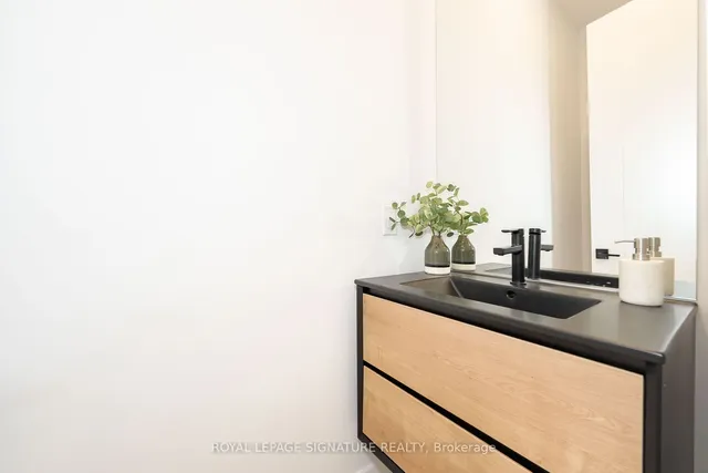 Additional image 10 of 99 Yardley Ave