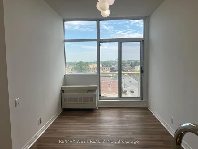 Additional image 8 of 1600 Keele St Unit 606