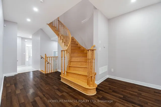 Additional image 17 of 93 Kempenfelt Tr