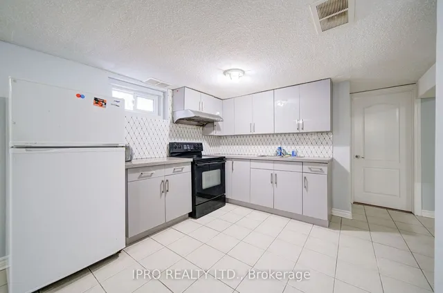 Additional image 27 of 95 Greenbriar Rd