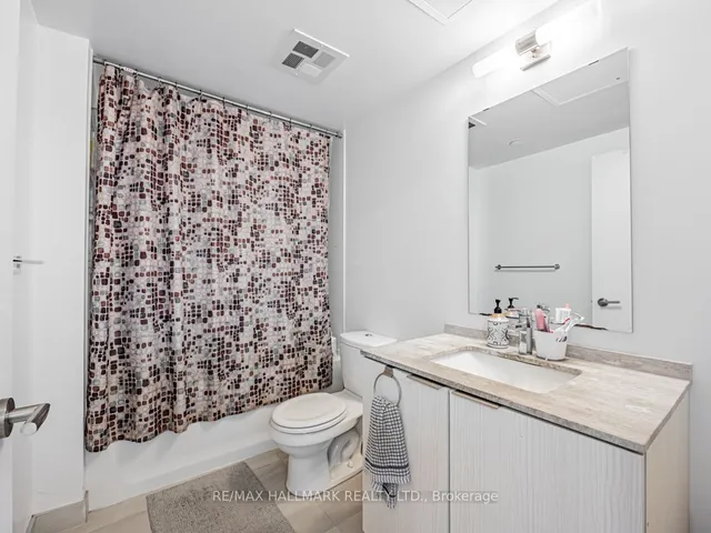 Additional image 17 of 11 Wellesley St Unit 3909