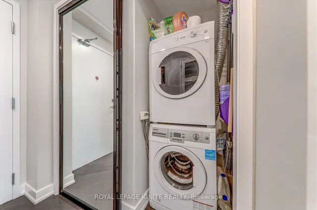 Additional image 25 of 14 York St Unit 4406