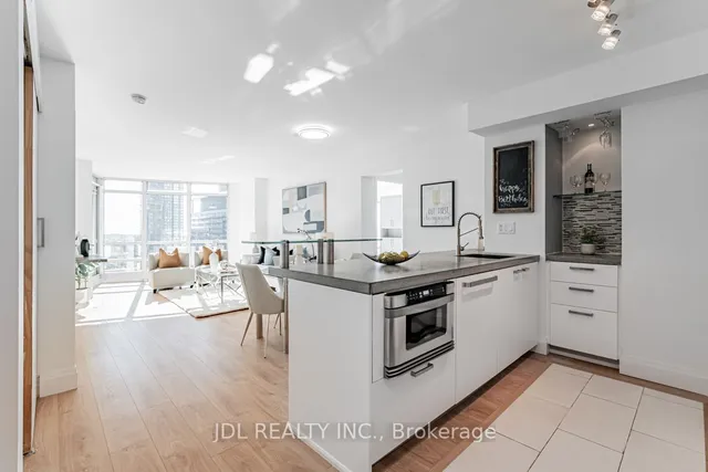 Additional image 9 of 397 Front St Unit 1802