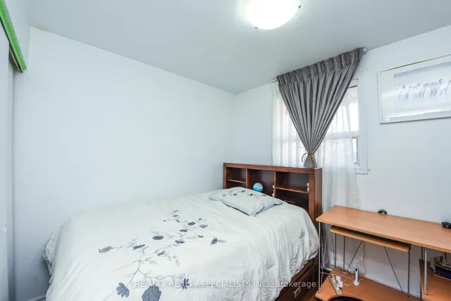 Additional image 19 of 52 Crawford Dr