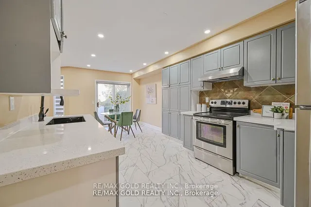 Additional image 8 of 52 Sandyshores Dr