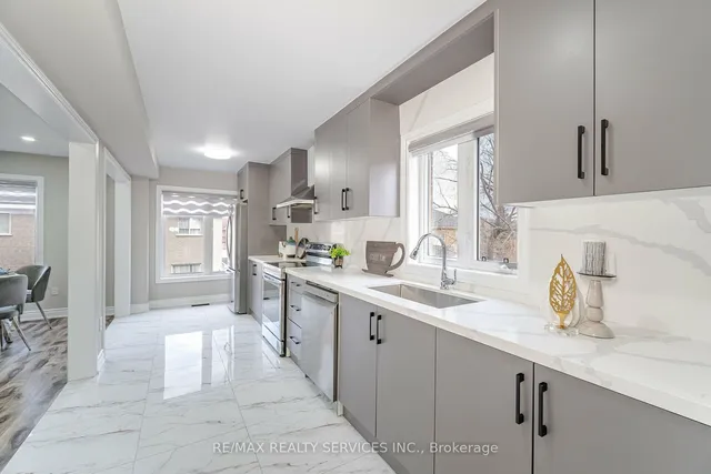 Additional image 9 of 42 Domenico Cres