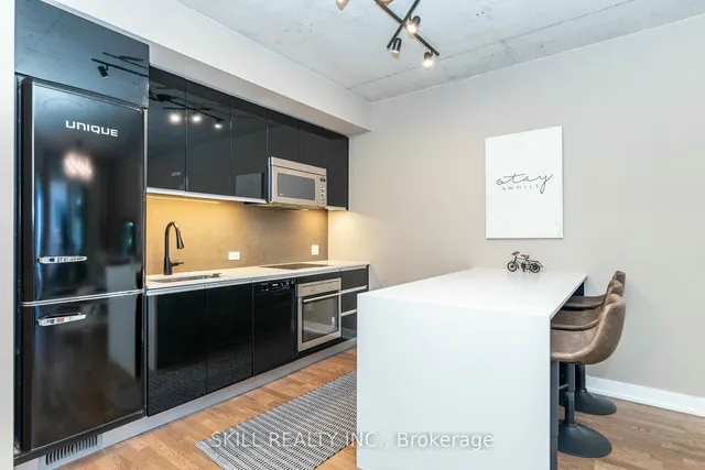 Additional image 12 of 20 Gladstone Unit# 501 Ave