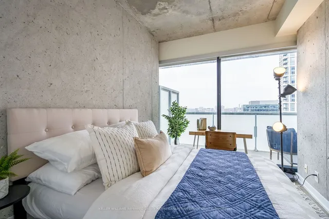 Additional image 22 of 11 Charlotte St Unit 2004