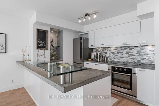 Additional image 11 of 397 Front St Unit 1802