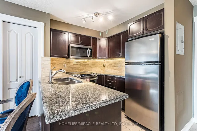 Additional image 9 of 6 Dayspring Circ Unit 2402