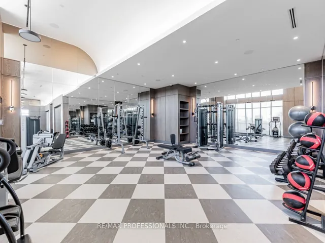 Additional image 30 of 30 Inn On The Park Dr Unit 2303