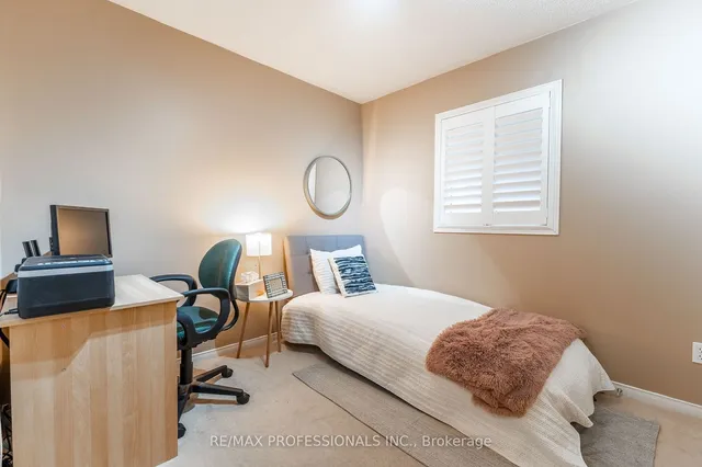 Additional image 20 of 25 Amboise Cres