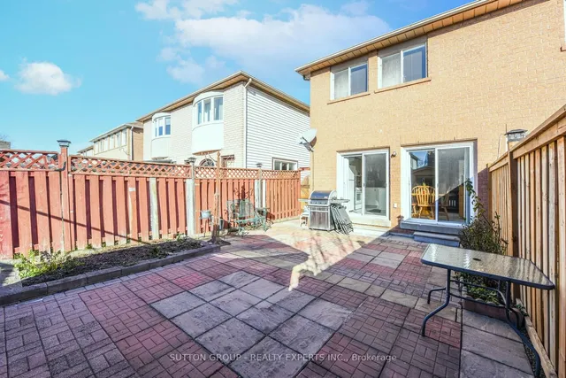 Additional image 36 of 48 Yellow Brick Rd