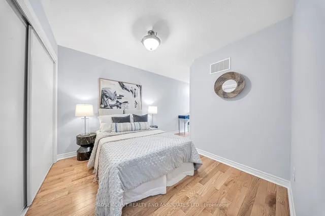 Additional image 25 of 9 De Jong St