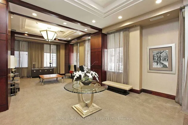 Additional image 4 of 35 Balmuto St Unit 2101