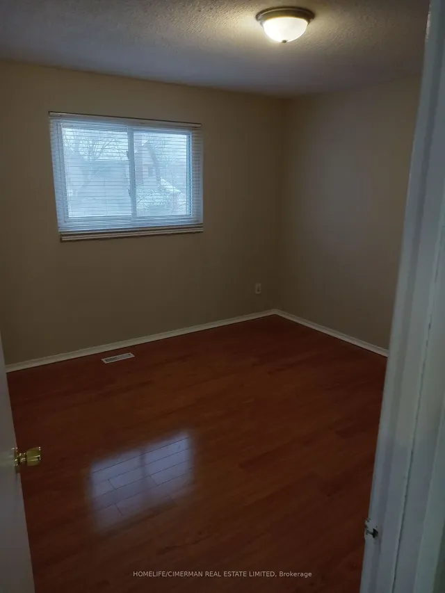 Additional image 12 of 80 Madison St