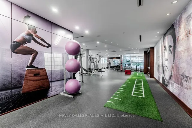 Additional image 30 of 2181 Yonge St Unit 1612