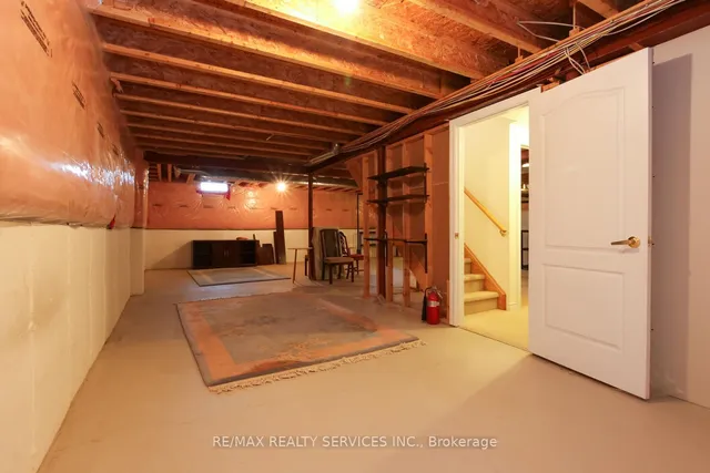 Additional image 23 of 28 Calliandra Tr Unit 33