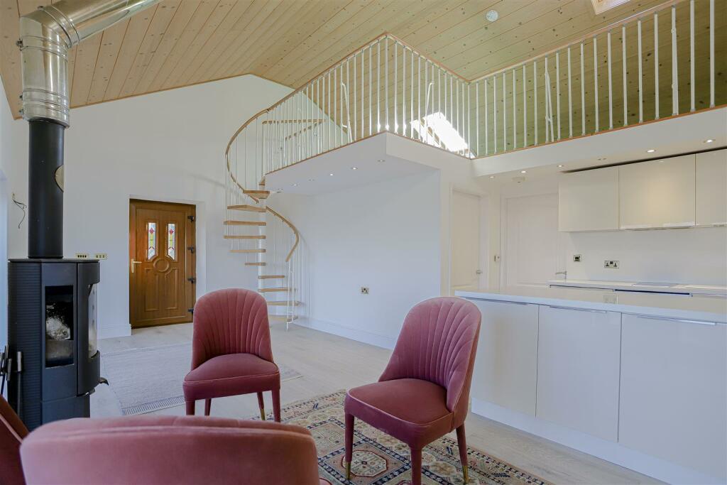 Additional image 43 of Glen View Road, Burnley