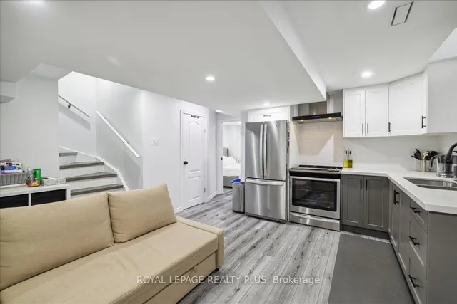 Additional image 23 of 31 Fiddleneck Cres