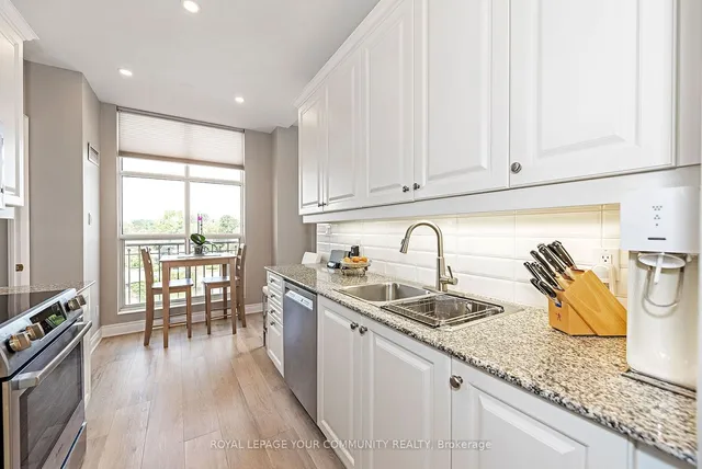 Additional image 21 of 3085 Bloor St Unit 606