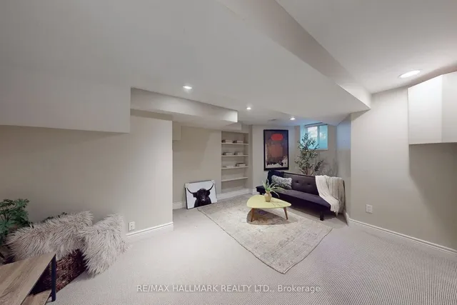 Additional image 34 of 391 Wellesley St