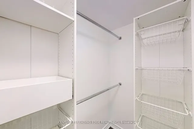 Additional image 18 of 8 Lee Centre Dr Unit 1013