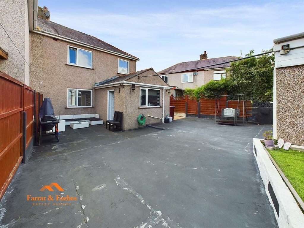 Additional image 28 of Prairie Crescent, Burnley