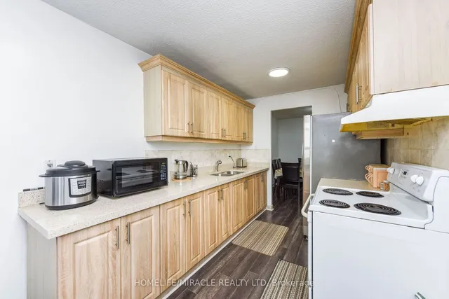 Additional image 29 of 18 Knightbridge Rd Unit 2005