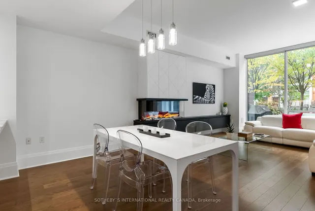 Additional image 19 of 29 Queens Quay Unit Th 115