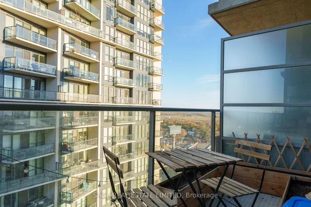 Additional image 34 of 55 East Liberty St Unit 1906