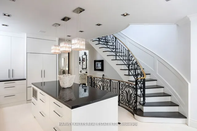 Additional image 7 of 112 Hazelton Ave