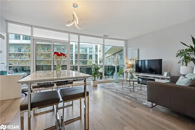 Additional image 14 of 80 Marine Parade Dr Unit 201