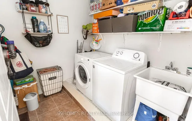 Additional image 15 of 70 Sky Harbour Dr