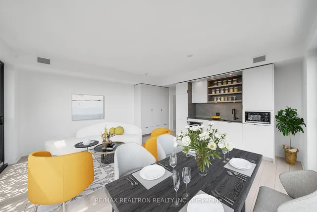 Additional image 3 of 55 Charles St Unit 4102