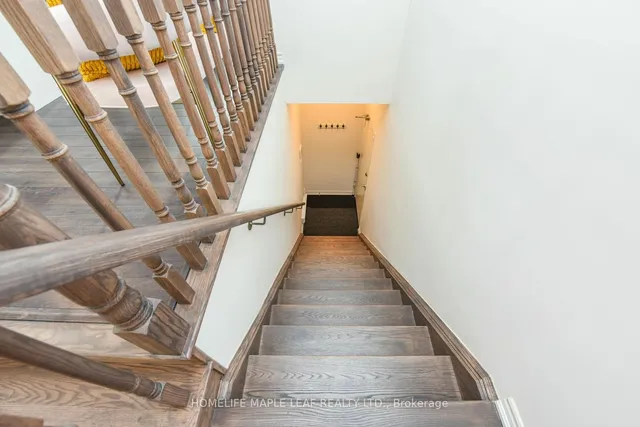 Additional image 29 of 30 Halliford Pl Unit 215