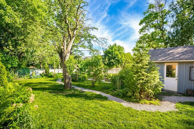 Additional image 37 of 73 Wellington St