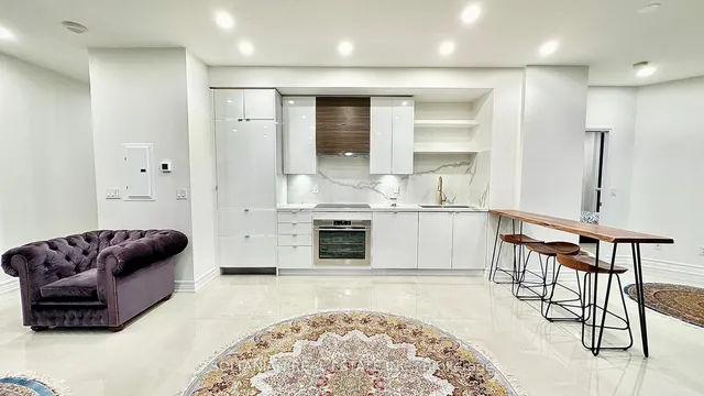 Additional image 19 of 59 Annie Craig Dr Unit PH3604