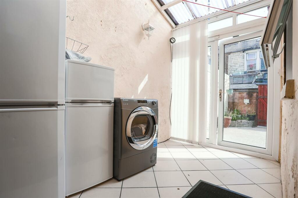 Additional image 9 of Ennismore Street, Burnley