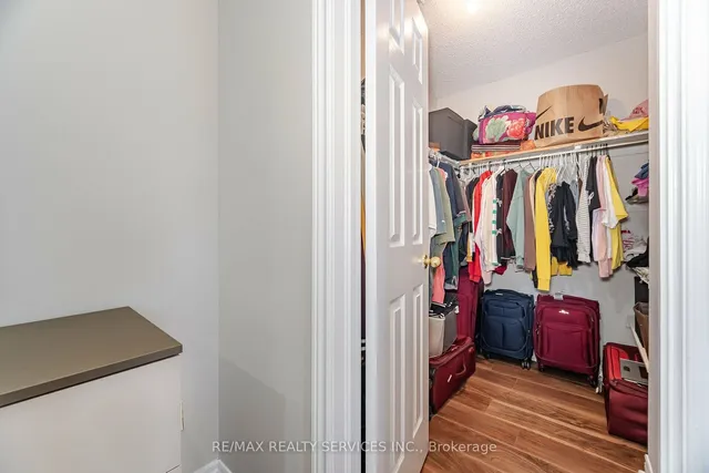 Additional image 25 of 42 Domenico Cres