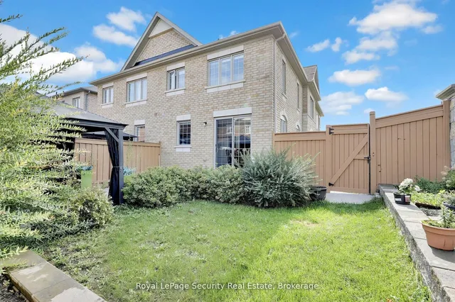 Additional image 35 of 80 Aspermont Cres