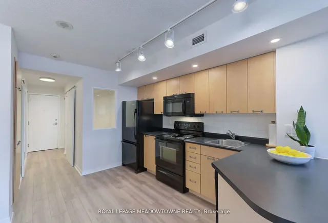 Additional image 16 of 75 Dalhousie St Unit 503