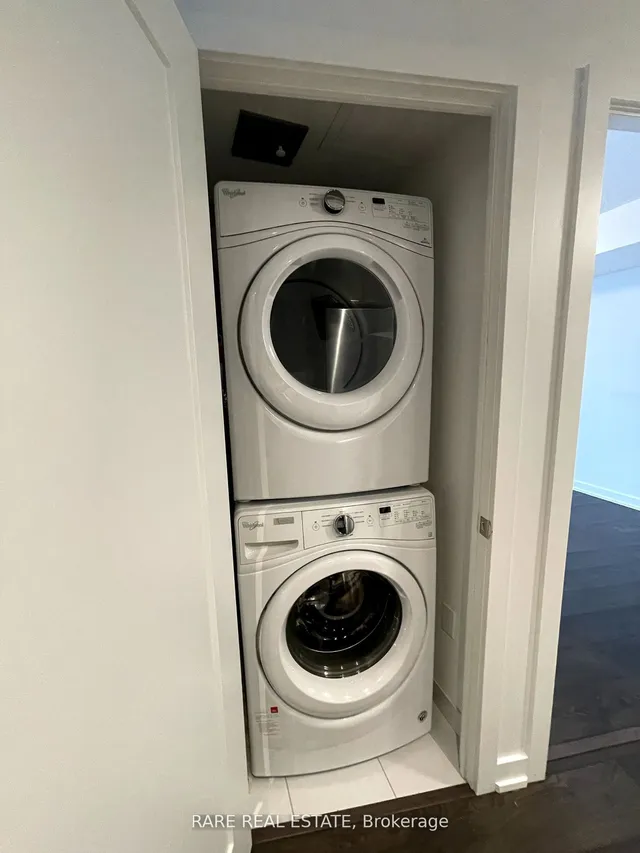 Additional image 11 of 10 York St Unit 1311