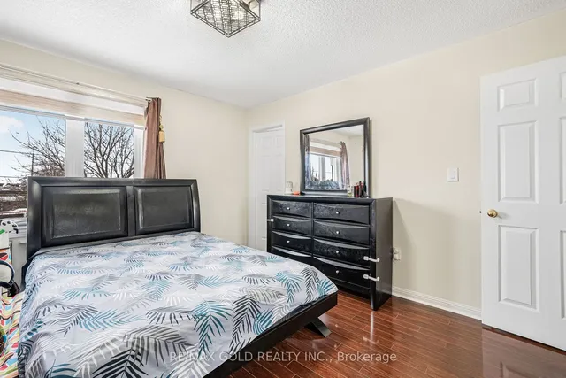 Additional image 23 of 95 Mount Fuji Cres