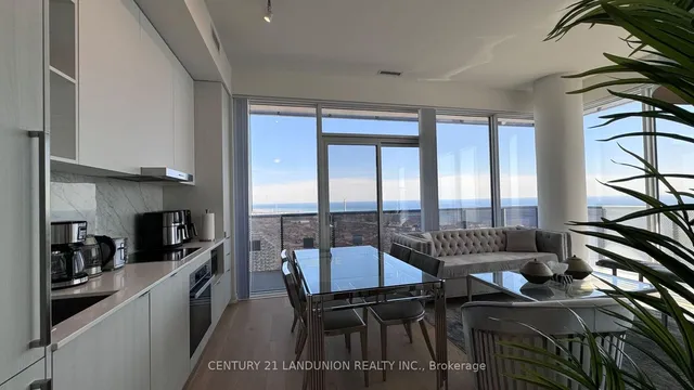 Additional image 31 of 138 Downes St Unit PH206