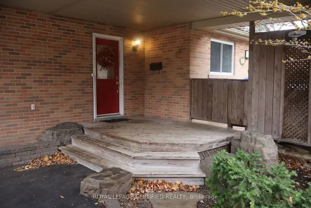 Additional image 2 of 35 Ladore Dr