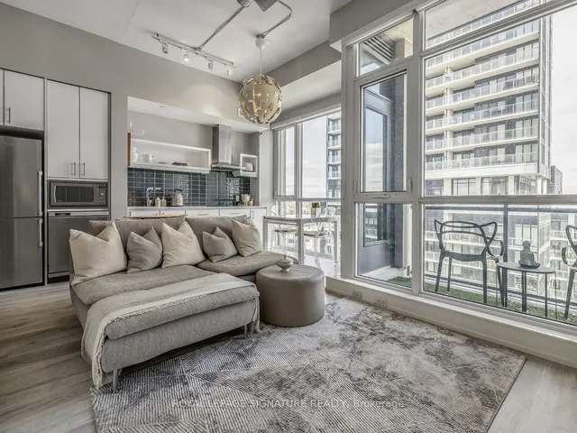 75 The Donway Unit 805