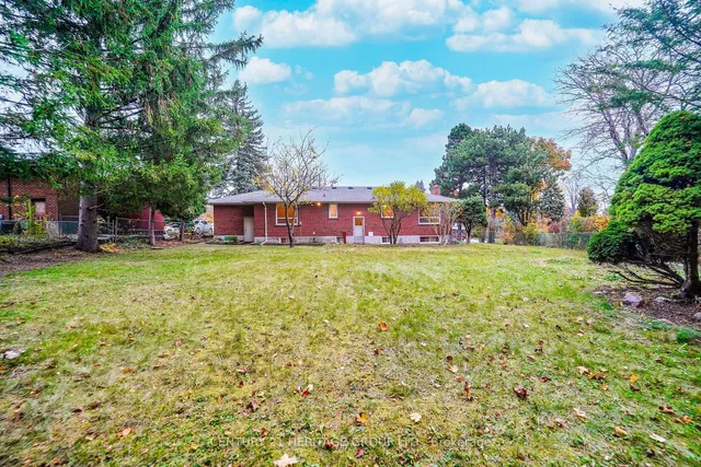 Additional image 27 of 35 Caswell Dr