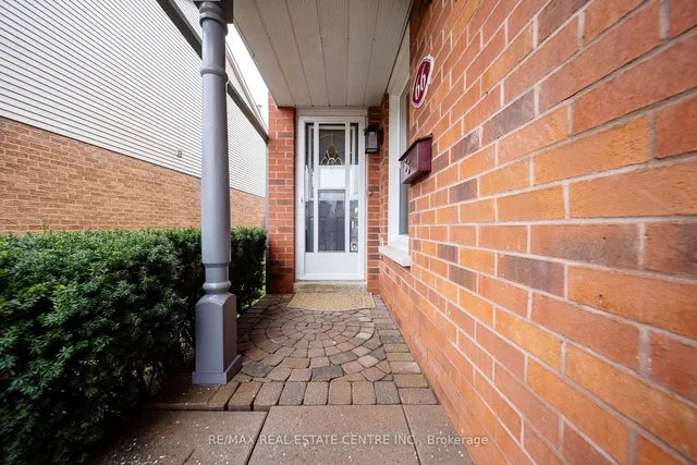 Additional image 35 of 66 Acadian Hts