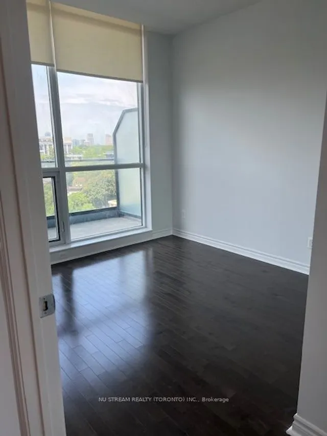 Additional image 3 of 2885 Bayview Ave Unit 717